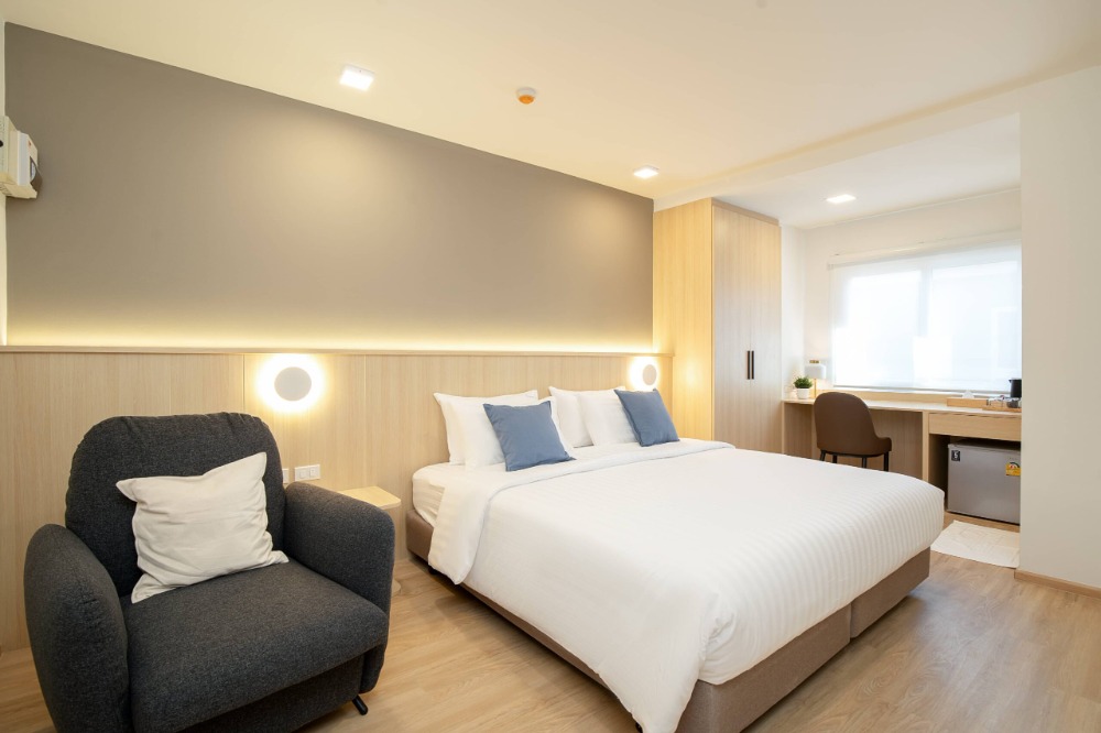 For RentPattanakan, Srinakarin : Line: @zimple_asset Newly opened minimal hotel with full facilities,located in the center of Srinakarin,Near ARL/BTS.