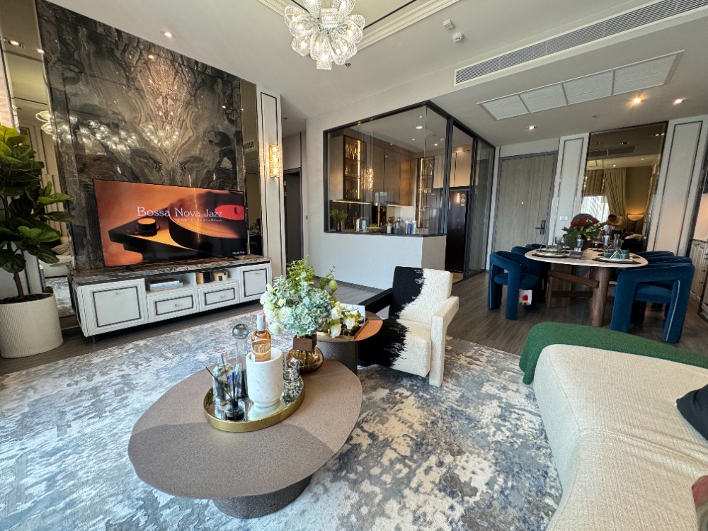 ขายคอนโดคลองเตย กล้วยน้ำไท : Penthouse Unit 1 เดียวในโครงการ 3 นอน 3 น้ำ 133 ตารางเมตร วิวแม่น้ำ แต่งด้วยเฟอร์ฯนำเข้าทั้งห้อง