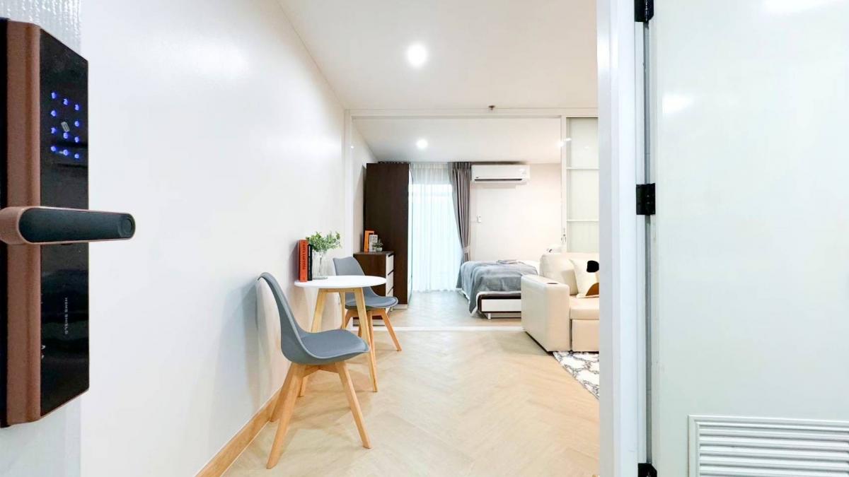 ขายคอนโดบางนา แบริ่ง ลาซาล : “ดวงดี ชีวิตรุ่ง!😍 ห้องเลขมงคล ผ่อน 6,xxx อยู่ใกล้เมือง เฮงทั้งทำเล เฮงทั้งราคา!” ต้องนี่เลย👉 รีเจ้นท์ โฮม 7 บางนา  (𝐑𝐞𝐠𝐞𝐧𝐭 𝐇𝐨𝐦𝐞 𝟕 𝐁𝐚𝐧𝐠 𝐍𝐚)