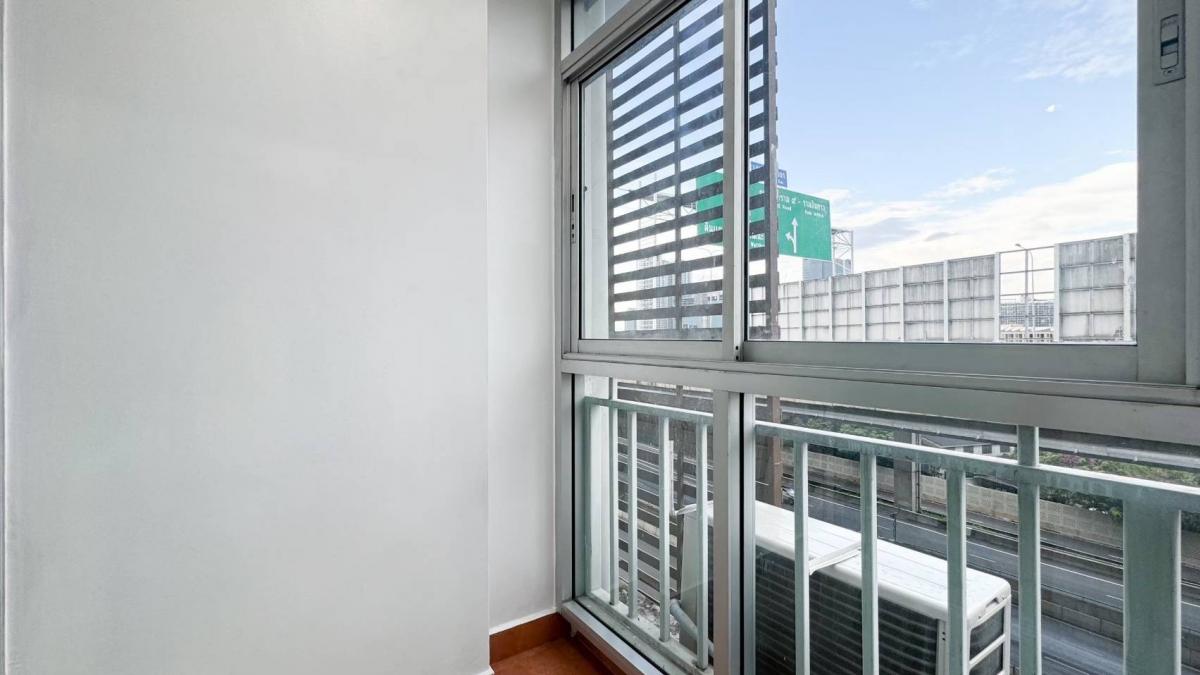 ขายคอนโดบางนา แบริ่ง ลาซาล : “ดวงดี ชีวิตรุ่ง!😍 ห้องเลขมงคล ผ่อน 6,xxx อยู่ใกล้เมือง เฮงทั้งทำเล เฮงทั้งราคา!” ต้องนี่เลย👉 รีเจ้นท์ โฮม 7 บางนา  (𝐑𝐞𝐠𝐞𝐧𝐭 𝐇𝐨𝐦𝐞 𝟕 𝐁𝐚𝐧𝐠 𝐍𝐚)