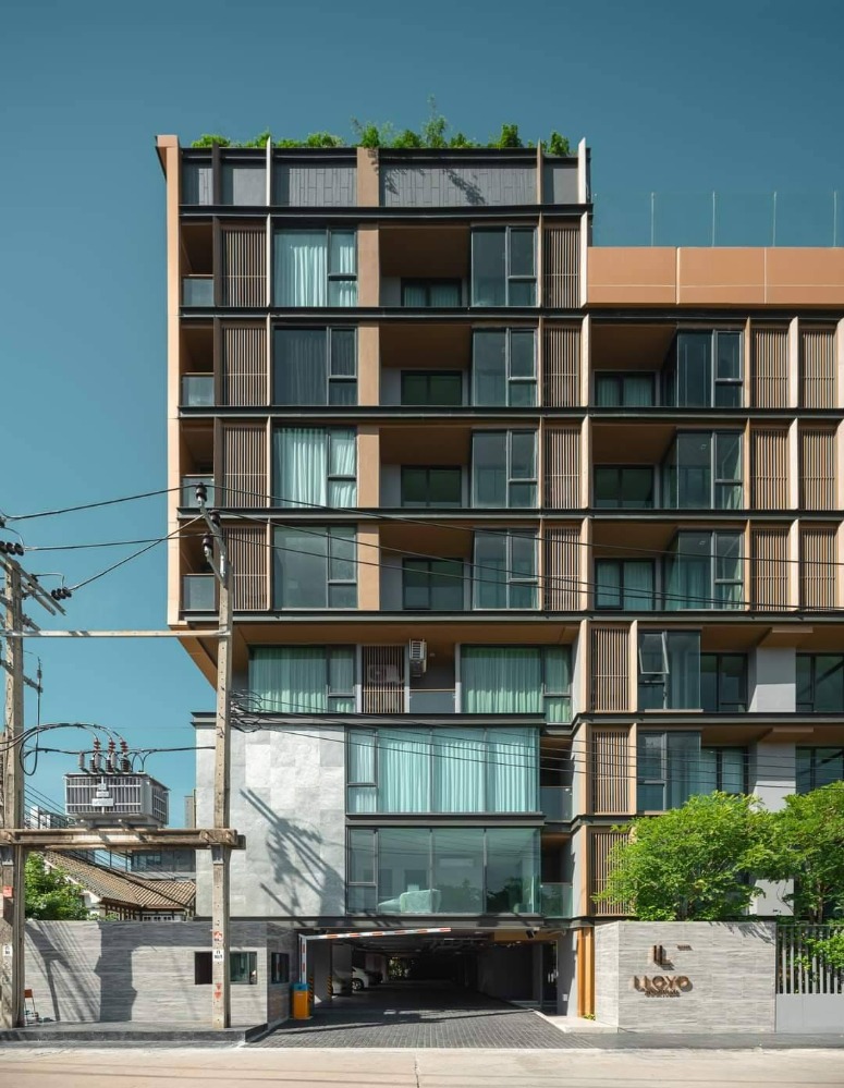 ขายคอนโดพระราม 9 เพชรบุรีตัดใหม่ RCA : ขาย LLOYD SOONVIJAI-THONGLOR ลอยด์ ศูนย์วิจัย-ทองหล่อ คอนโดพร้อมอยู่ ใกล้ รพ.กรุงเทพ , ทองหล่อ 1 ห้องนอน 27 ตร.ม. เริ่ม 3.65 ลบ.*