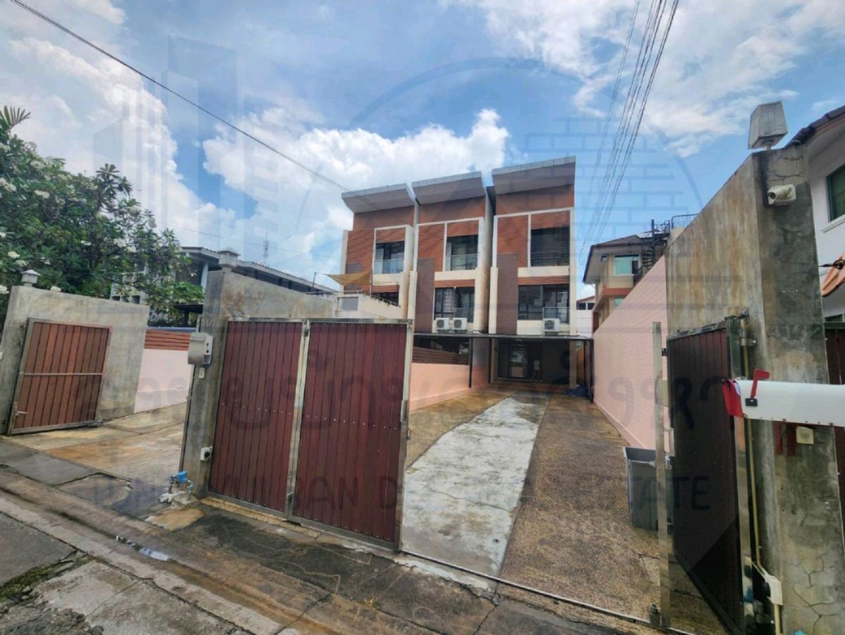 For RentHome OfficeSapankwai,Jatujak : Home Office for rent, Ari Soi 7, Saphan Khwai, suitable for business 🎡🎄🧑🏼‍🎄