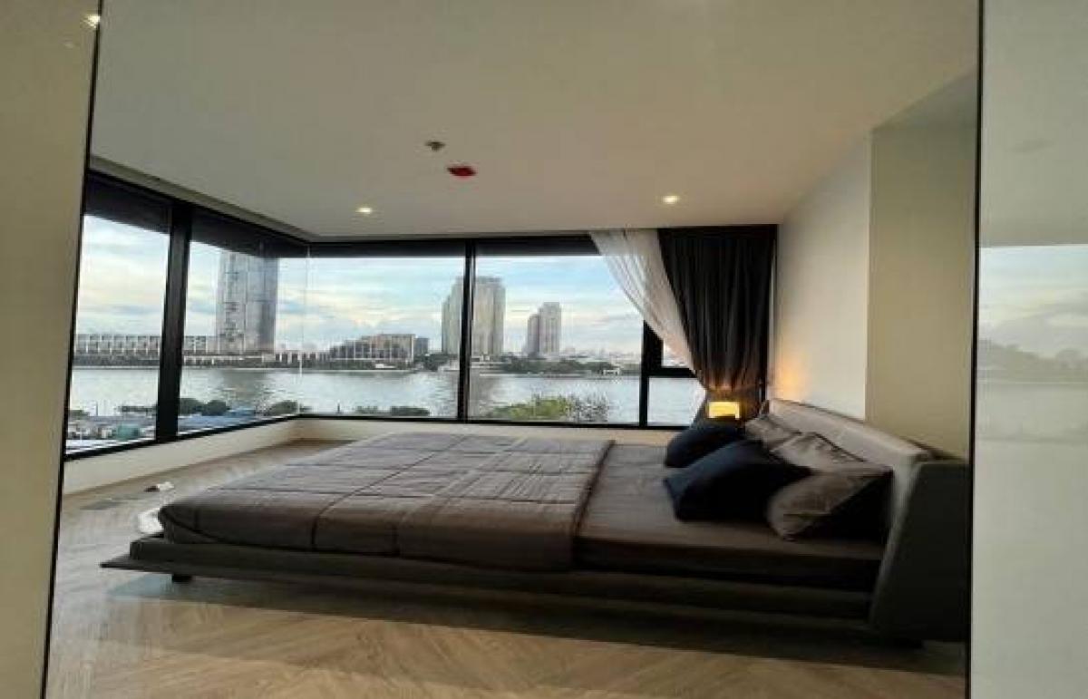 For SaleCondoWongwianyai, Charoennakor : 🔆Sold with tenant🔆Chapter Charoen Nakhon 2 bedrooms, private lift, River Front type, special