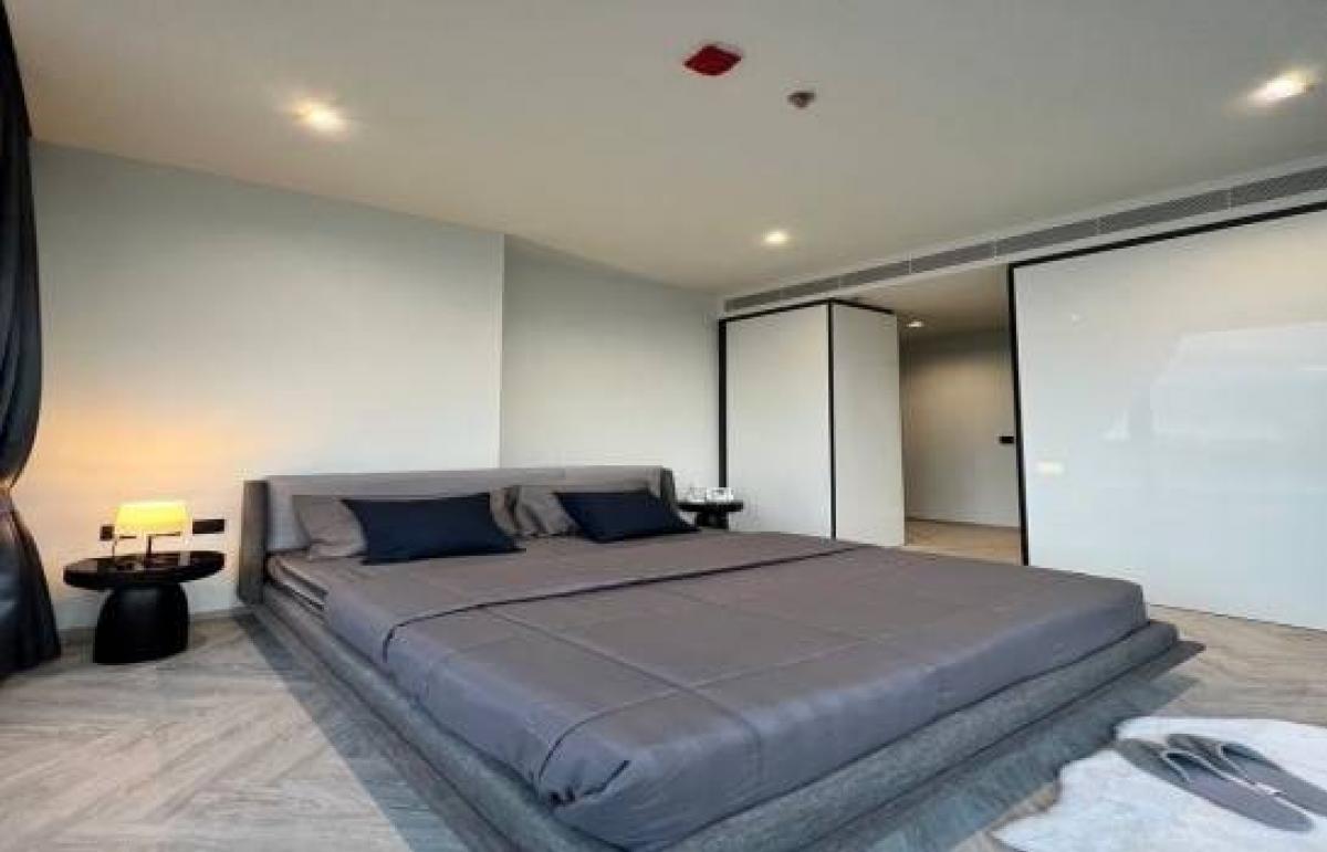 For SaleCondoWongwianyai, Charoennakor : 🔆Sold with tenant🔆Chapter Charoen Nakhon 2 bedrooms, private lift, River Front type, special