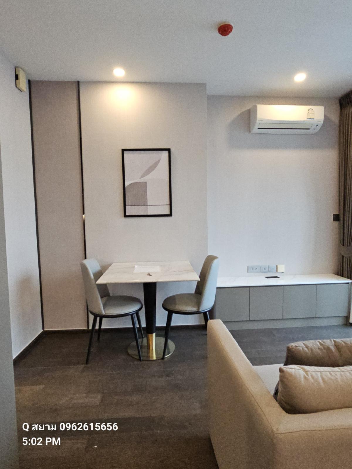 For RentCondoRatchathewi,Phayathai : Q Siam Ratchtewi for RENT 1bed 1 bath 35 Sq,m Rental price 21k call Nong 096-2615656 Ready to touring everyday