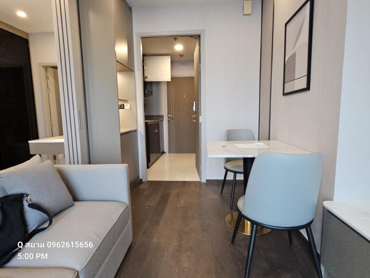 For RentCondoRatchathewi,Phayathai : Q Siam Ratchtewi for RENT 1bed 1 bath 35 Sq,m Rental price 21k call Nong 096-2615656 Ready to touring everyday