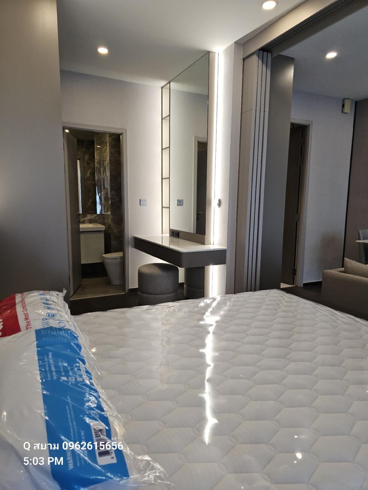 For RentCondoRatchathewi,Phayathai : Q Siam Ratchtewi for RENT 1bed 1 bath 35 Sq,m Rental price 21k call Nong 096-2615656 Ready to touring everyday