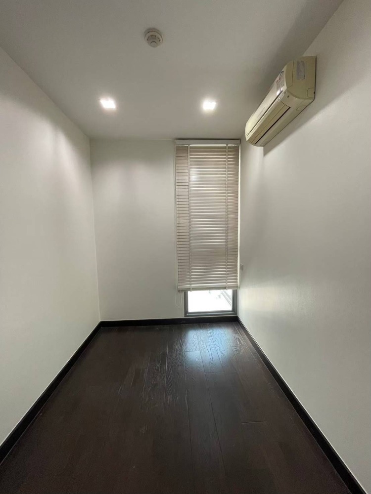 For SaleCondoRatchathewi,Phayathai : Sale Ideo Q Phayathai Ready to move in (S15-34219)