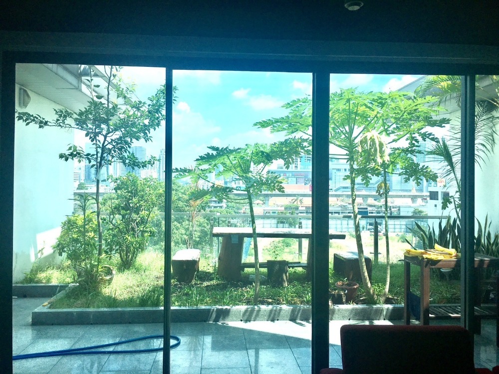 For RentCondoHuahin, Prachuap Khiri Khan, Pran Buri : LTHC11377-Baan Saran PENTHOUSE FOR RENT Size 800 sqm. 5 beds 6 baths Near BTS Phrom Phong Station ONLY 168K/Month