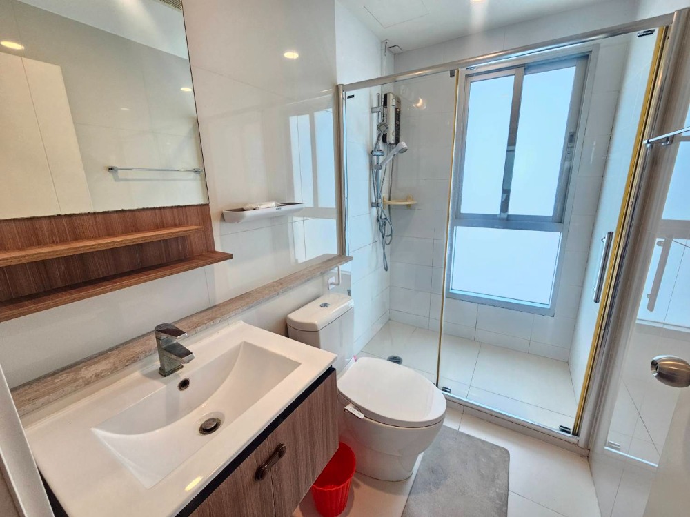 For RentCondoSathorn, Narathiwat : Beautiful room, high floor, never rented out, 2 bedrooms, 2 bathrooms, Fuse Chan Sathorn