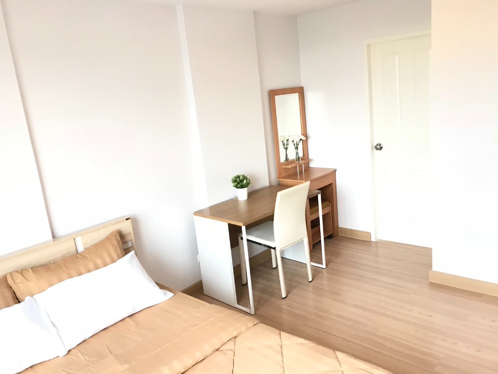 For RentCondoKasetsart, Ratchayothin : Urgent‼️Beautiful room 🔥🔥🔥 For rent The Niche ID Lat Phrao-Wang Hin Beautiful room as shown in the picture Fully furnished + washing machine‼️Ready to move in 6/1/68 (reply to chat very quickly)