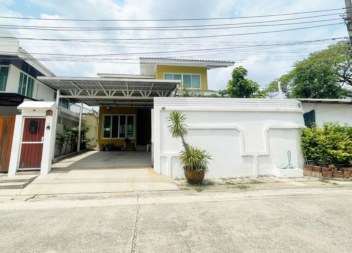 For SaleHouseRatchadapisek, Huaikwang, Suttisan : House for sale in Soi Vibhavadi 16, Soi Chokchai Ruammit, 2-storey house, size 54 sq m., good location, not deep into the alley, near MRT Ratchadaphisek