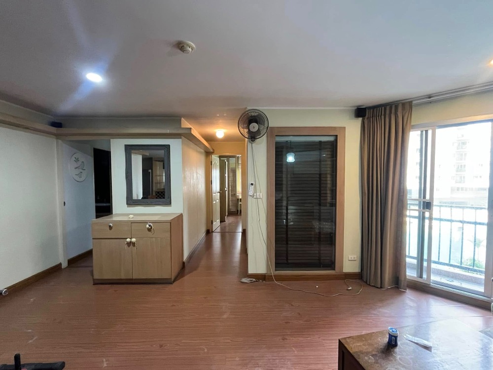 ให้เช่าคอนโดสาทร นราธิวาส : คอนโดให้เช่า เบ็ลพาร์ค สาทร - นราธิวาส 24 แต่งครบพร้อมอยู่ 2 ห้องนอน 2 ห้องน้ำ 1 ห้องทำงาน