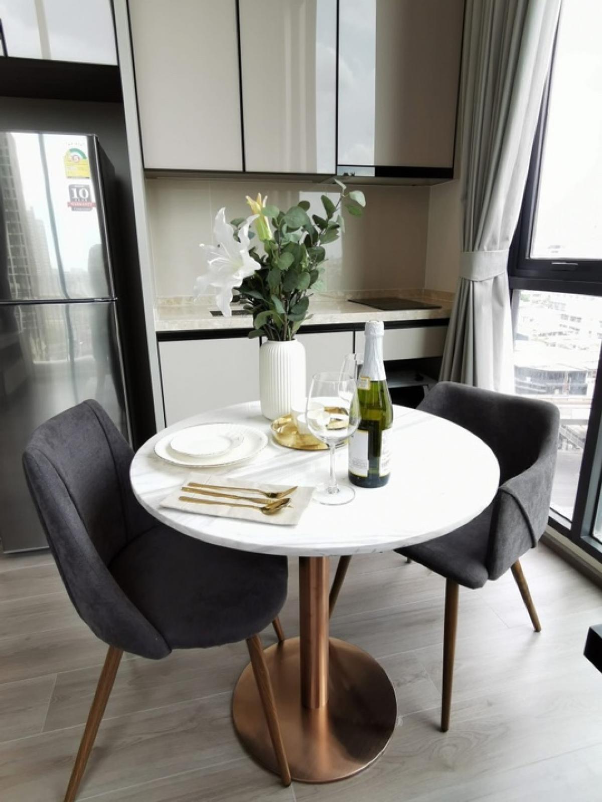 ขายคอนโดสะพานควาย จตุจักร : 📢👇 ขายพร้อมผู้เช่า สัญญาสิ้นสุด 27 ธันวาคม 69 ค่าเช่า 28kห้องมุมที่ The Reserve พหล-ประดิพัทธ์ ใกล้สวนจตุจักร เซ็นทรัลลาดพร้าว วิวไม่บล็อก พร้อมเข้าอยู่