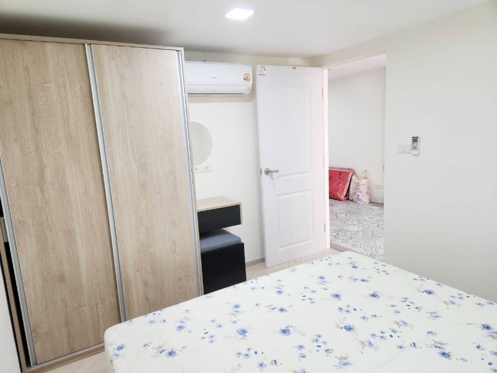 For SaleCondoHuahin, Prachuap Khiri Khan, Pran Buri : For sale the Energy Seaside City Huahin 2 bedrooms 105 sqm. newly renovated.