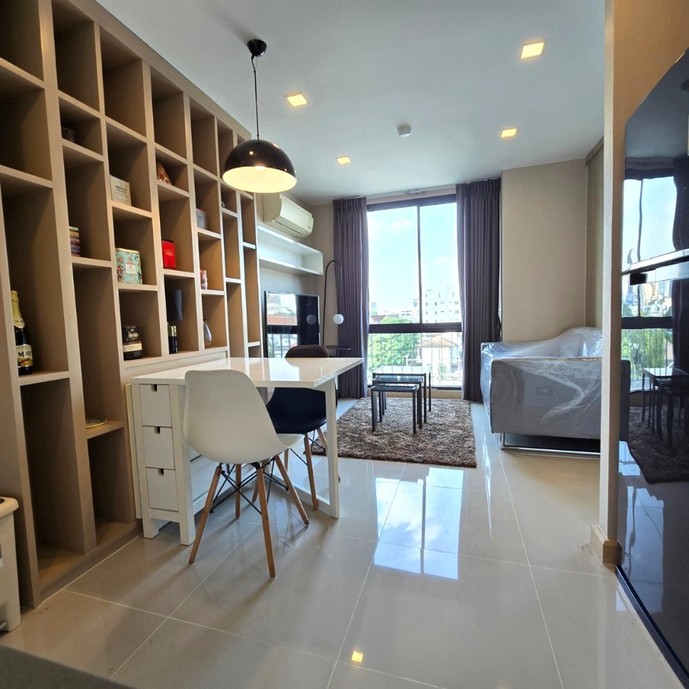 For SaleCondoSukhumvit, Asoke, Thonglor : For sale: The ACE Ekamai, The ACE Ekamai, area 30.23 sq m., near BTS Ekkamai, best location condo