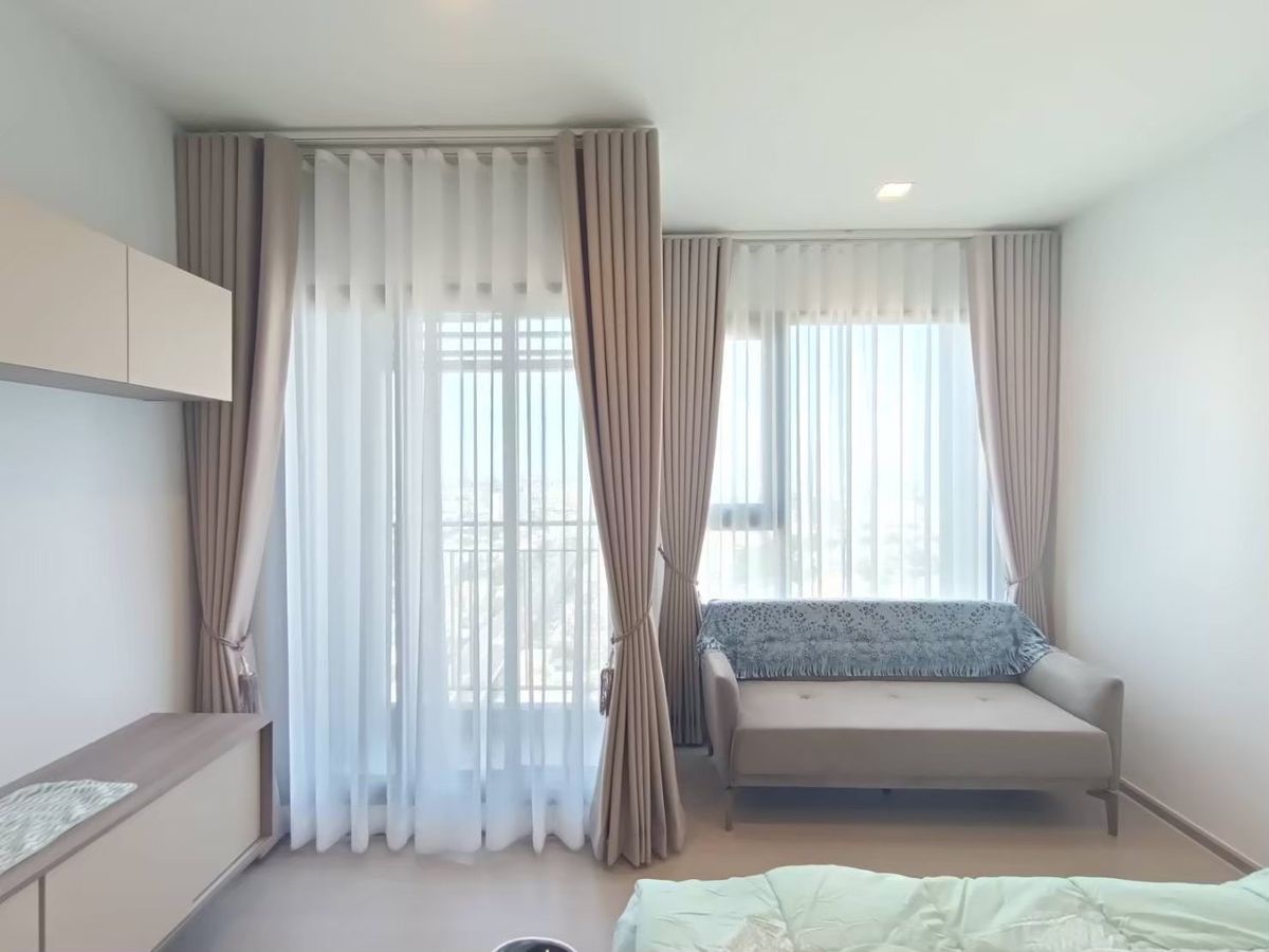 ขายคอนโดท่าพระ ตลาดพลู วุฒากาศ : ขาย / ให้เช่า  คอนโด Life Sathorn Sierra เพียง 150 เมตร จาก BTS สถานี ตลาดพลู