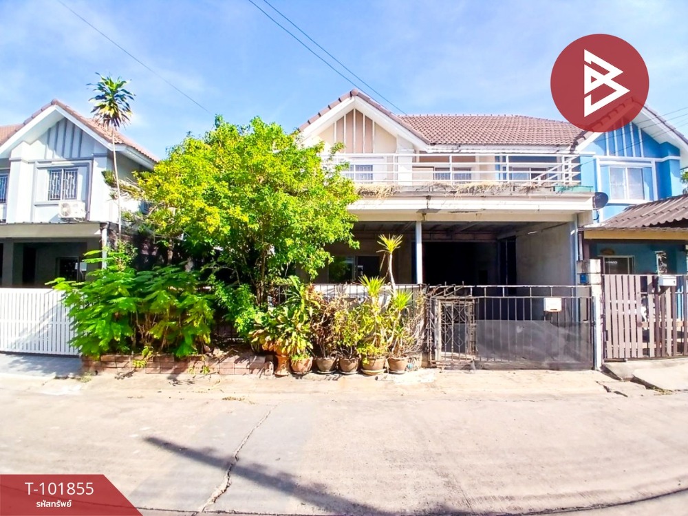 For SaleHouseSamut Prakan,Samrong : For sale: semi-detached house, Pruksa Village 28/1, Bangpoo-Phraeksa Industrial Estate, Samut Prakan