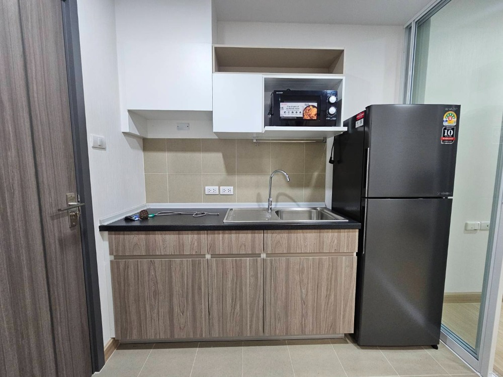 For RentCondoRamkhamhaeng, Hua Mak : 🔥🔥Brand new room with glass partition 🔥🔥High floor, nice view, everything is brand new, first-time renter