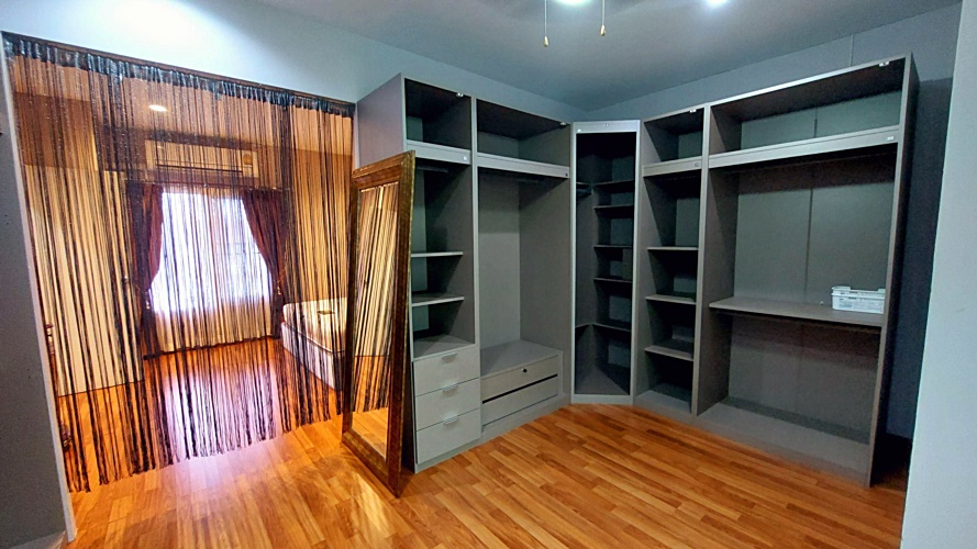 For RentTownhomePattanakan, Srinakarin : For rent: 3-storey townhouse (corner house), The Exclusive Village, Phatthanakan 44, Suan Luang, vacant and ready to move in (N.1495)