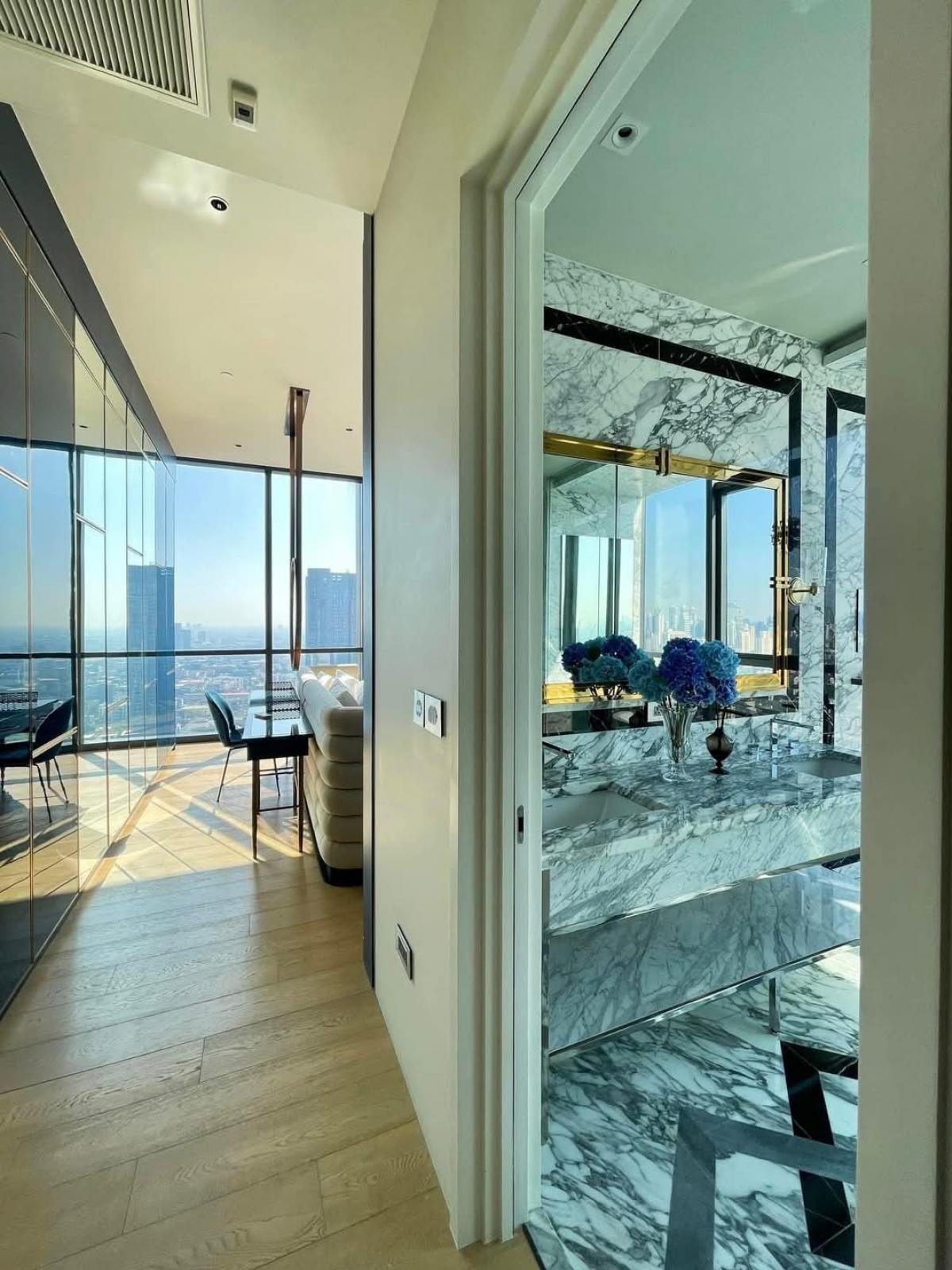 For RentCondoSukhumvit, Asoke, Thonglor : The Monument Thonglo 3 bedrooms For Rent