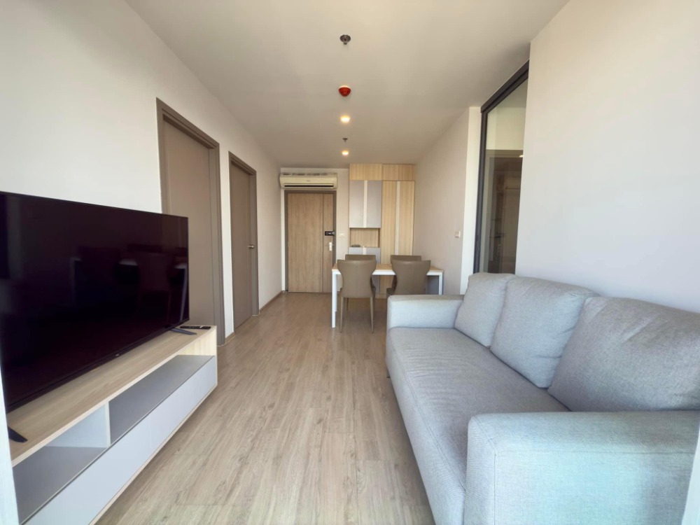 ขายคอนโดบางนา แบริ่ง ลาซาล : รหัสทรัพย์ Bh0718 IDEO O2 บางนา ห้องขนาด 48 ตร.ม. แบบ 2 ห้องนอน 1 ห้องน้ำ ชั้น 31