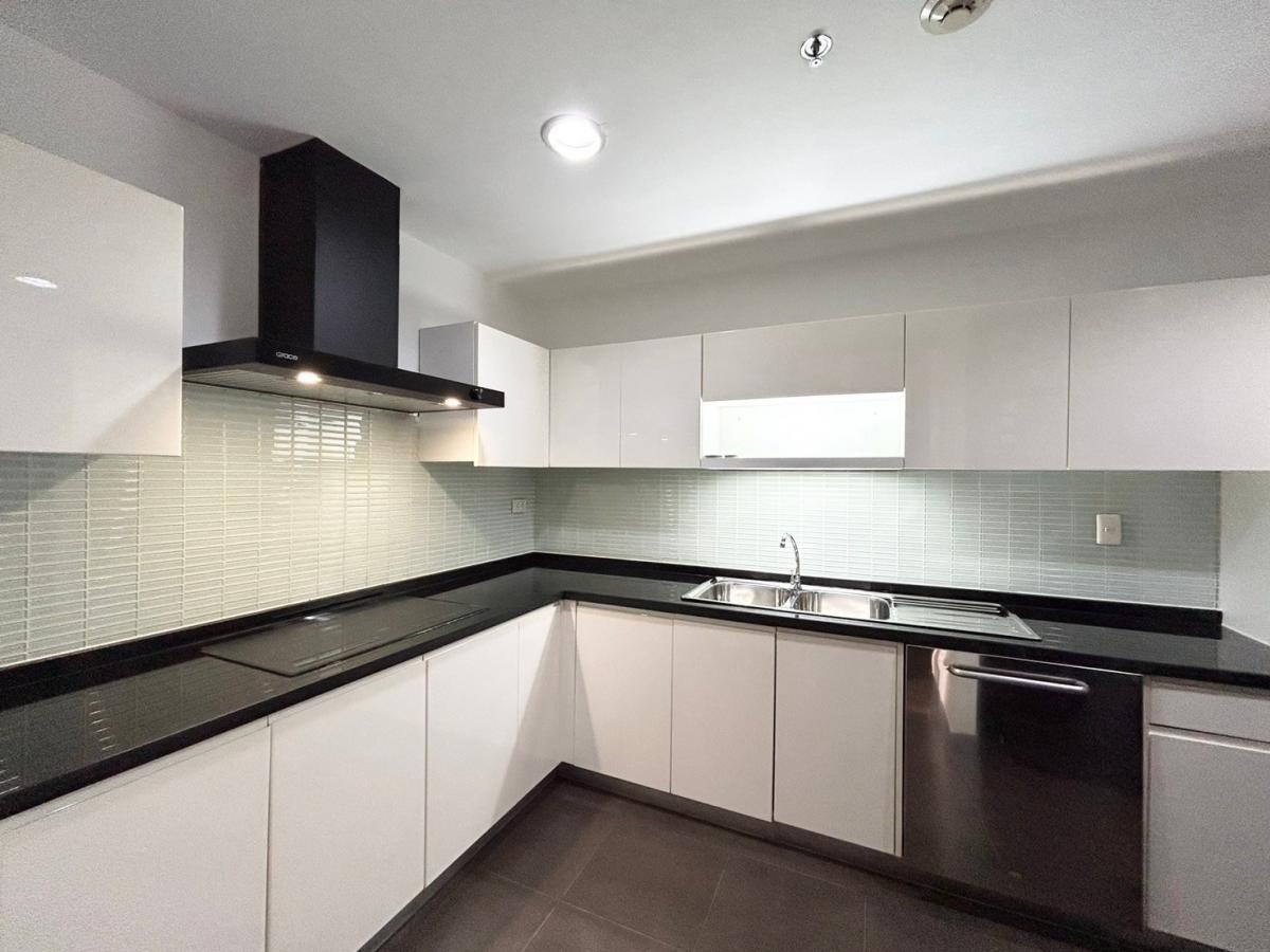 ให้เช่าสุขุมวิท อโศก ทองหล่อ : ให้เช่า ทองหล่อ อพาร์ทเมนท์  Pet friendly  2 ห้องนอน