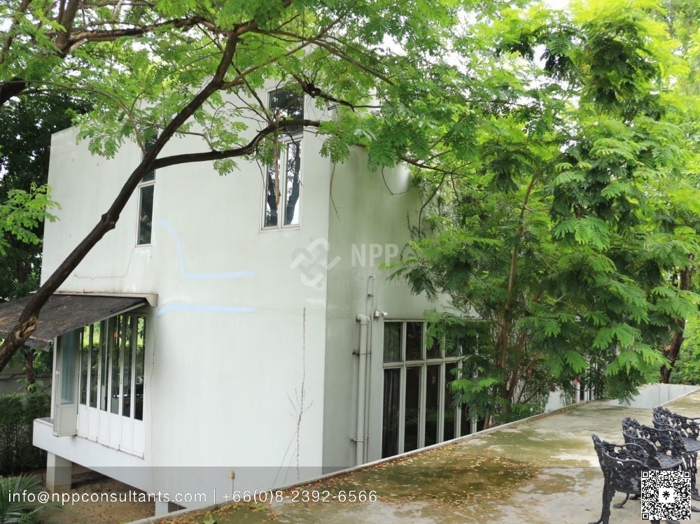 For SaleHouseNawamin, Ramindra : Beautiful house for sale, 1 large house, 1 small house, with swimming pool on 1.14 rai of land!!