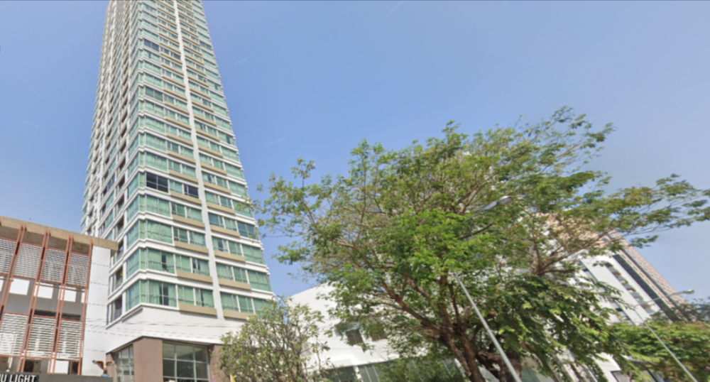 For SaleCondoRatchathewi,Phayathai : Address Phayathai 38 sq.m. Eng 中 日 Please add LINE ID @806qphgn o8415o5483