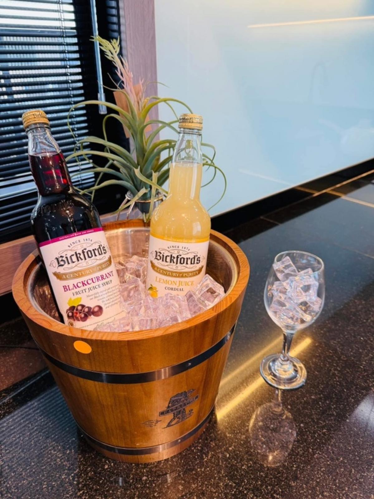 ขายบ้านพัทยา บางแสน ชลบุรี สัตหีบ : บ้านเดี่ยว 3 ห้องนอน 3 ห้องน้ำ พร้อมอยู่ พร้อมเฟอร์นิเจอร์ เครื่ิองใช้ไฟฟ้า สระว่ายน้ำ