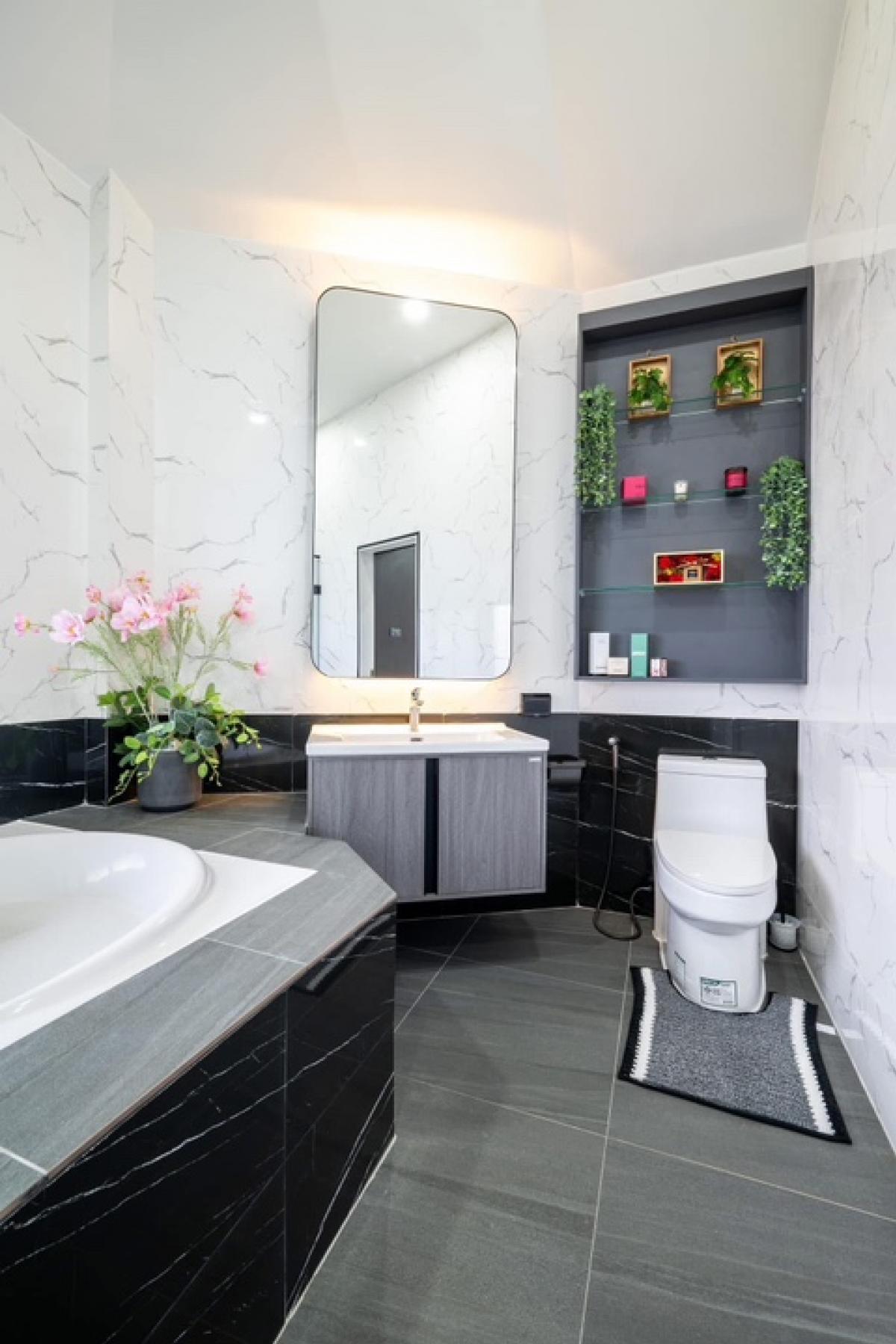 ขายบ้านพัทยา บางแสน ชลบุรี สัตหีบ : บ้านเดี่ยว 3 ห้องนอน 3 ห้องน้ำ พร้อมอยู่ พร้อมเฟอร์นิเจอร์ เครื่ิองใช้ไฟฟ้า สระว่ายน้ำ