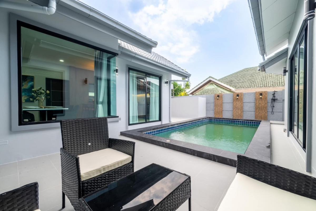 ขายบ้านพัทยา บางแสน ชลบุรี สัตหีบ : บ้านเดี่ยว 3 ห้องนอน 3 ห้องน้ำ พร้อมอยู่ พร้อมเฟอร์นิเจอร์ เครื่ิองใช้ไฟฟ้า สระว่ายน้ำ