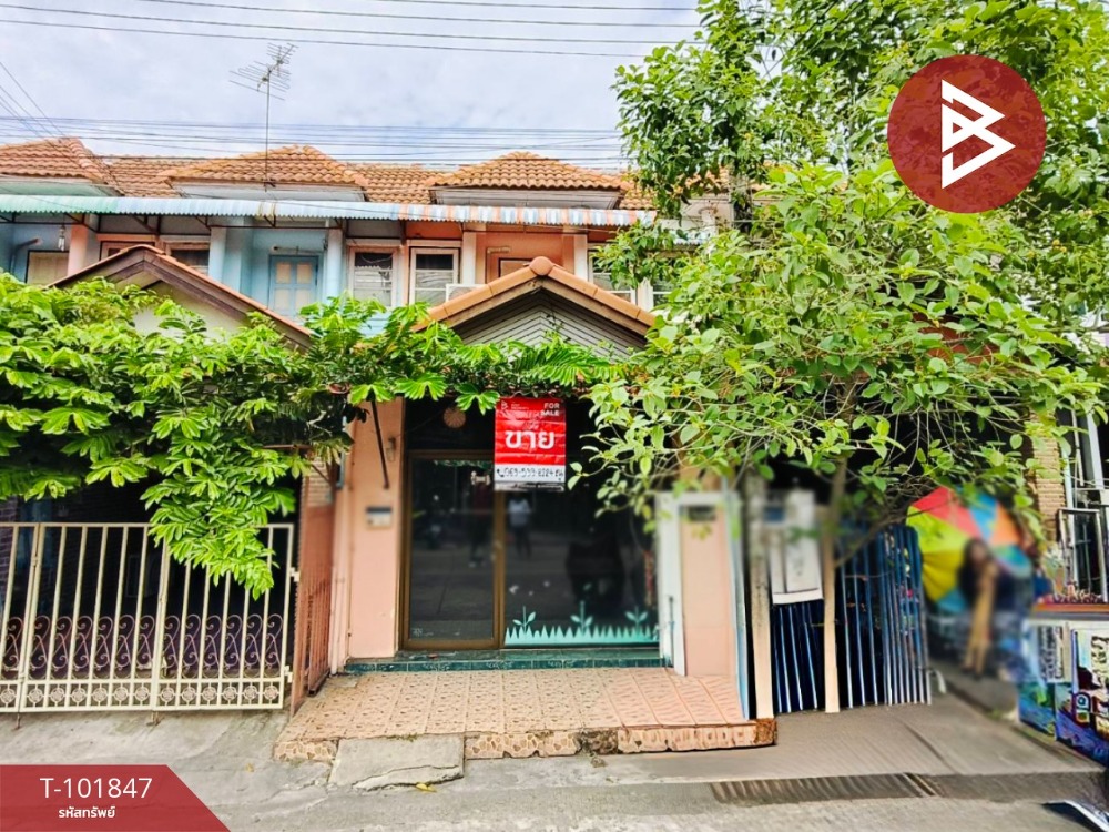 For SaleTownhomePathum Thani,Rangsit, Thammasat : Townhouse for sale, Kritsana Village 2, Pathum Thani-Sam Khok-Sena, Pathum Thani, main road