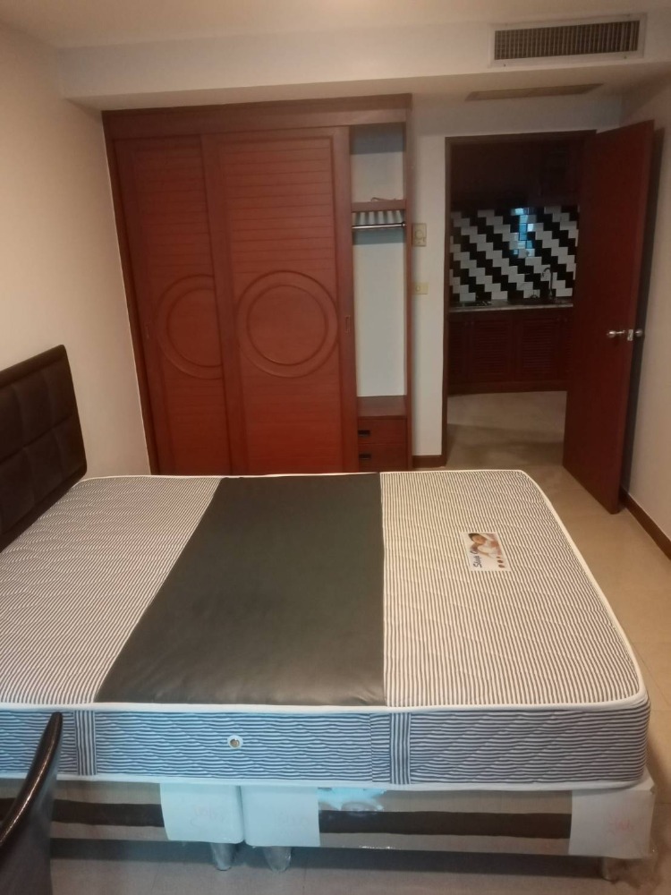 For RentCondoRatchathewi,Phayathai : Noble House Phayathai 45 sq.m. Eng 中 日 Please add LINE ID @806qphgn o8415o5483