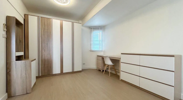 ให้เช่าคอนโดสยาม จุฬา สามย่าน : Pathumwan Place 90 sq.m. Eng 中 日 Please add LINE ID @806qphgn o8415o5483