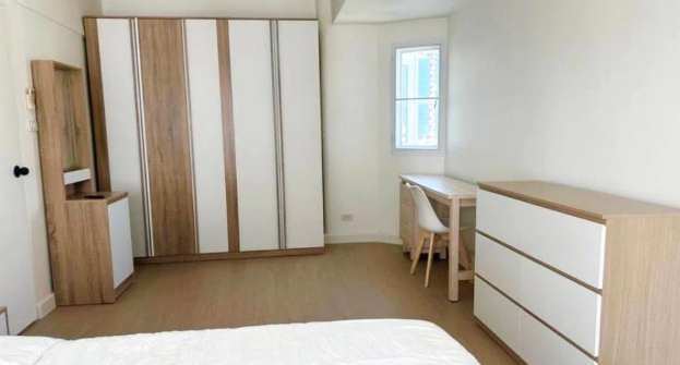 ให้เช่าคอนโดสยาม จุฬา สามย่าน : Pathumwan Place 90 sq.m. Eng 中 日 Please add LINE ID @806qphgn o8415o5483