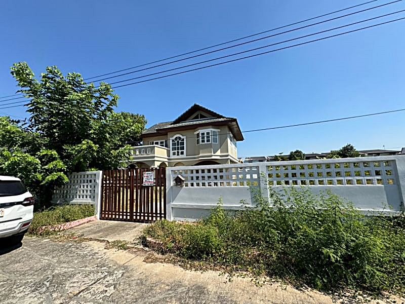 ขายบ้านมีนบุรี-ร่มเกล้า : ขาย  บ้านเดี่ยว  มีนบุรี  ถ.ราษฎร์อุทิศ