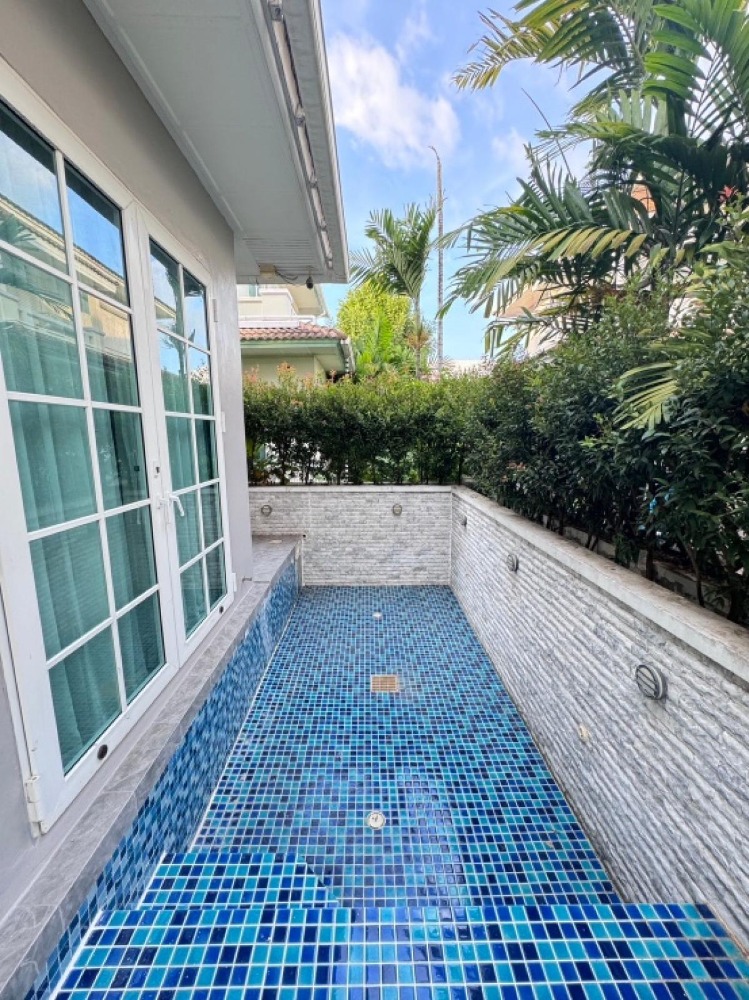 ขายบ้านมีนบุรี-ร่มเกล้า : Lakeside Zone 90ตรว 3น3น บ้านเดี่ยว 2 ชั้น Perfect Place รามคำแหง 164