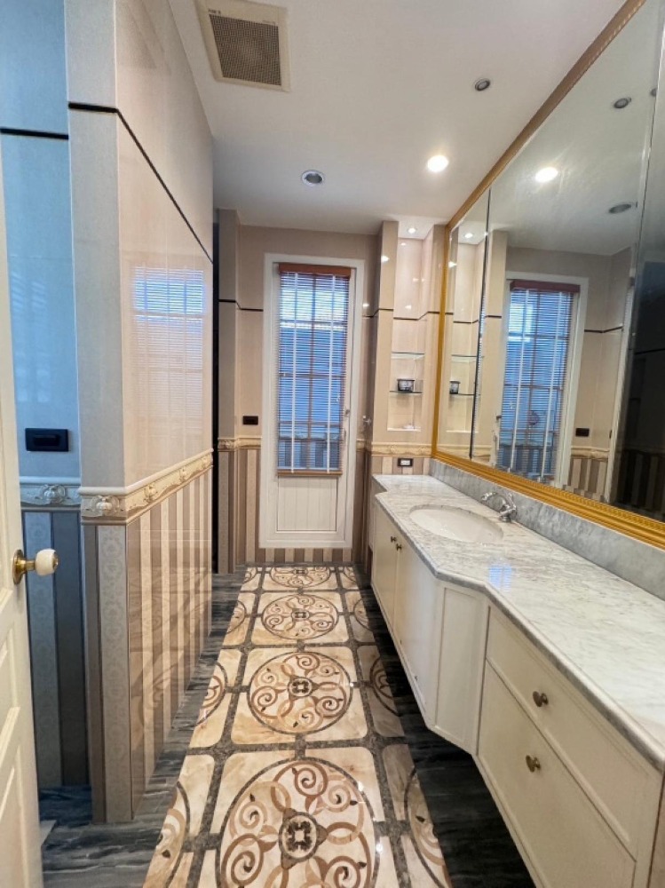 ขายบ้านมีนบุรี-ร่มเกล้า : Lakeside Zone 90ตรว 3น3น บ้านเดี่ยว 2 ชั้น Perfect Place รามคำแหง 164