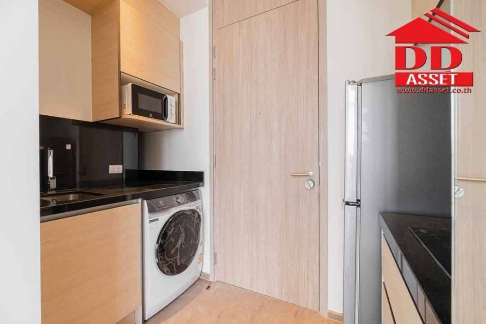 ให้เช่าคอนโดสุขุมวิท อโศก ทองหล่อ : For Rent  Park origin phrom phong  (พาร์ค ออริจิ้น พร้อมพงษ์) คอนโดหรูใกล้ EmQuartier และ Emporium  รหัส : C8071