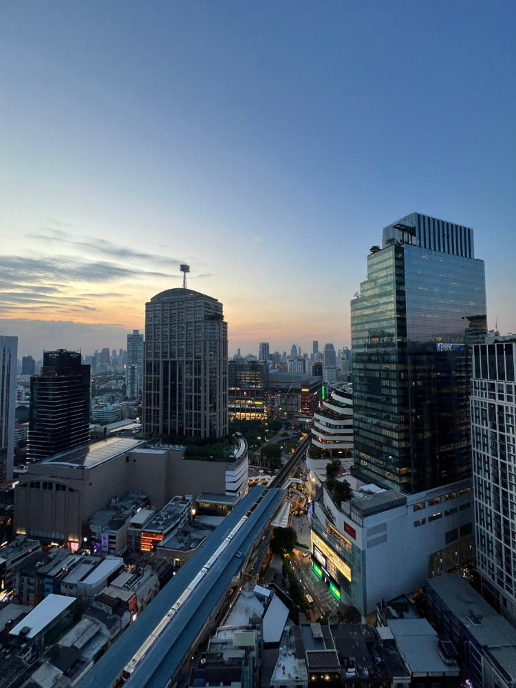 ให้เช่าคอนโดสุขุมวิท อโศก ทองหล่อ : • 𝐑𝐄𝐍𝐓 • 𝐌𝐚𝐫𝐪𝐮𝐞 𝐒𝐮𝐤𝐡𝐮𝐦𝐯𝐢𝐭 • 𝟐+𝟏 𝐁𝐞𝐝 𝟒 𝐁𝐚𝐭𝐡 • 𝟏𝟖𝟗 𝐒𝐪𝐦. • 𝟑𝟓𝟎,𝟎𝟎𝟎 • + 𝐖𝐨𝐫𝐤𝐢𝐧𝐠 𝐑𝐨𝐨𝐦 / 𝐌𝐚𝐢𝐝 𝐑𝐨𝐨𝐦  𝐋𝐢𝐧𝐞 𝐈𝐃 : 𝐕𝐚𝐬𝐬𝐢𝐥𝐲