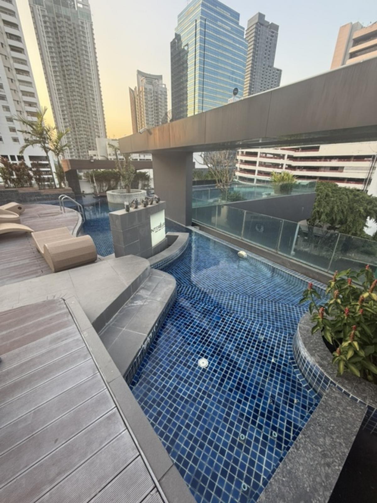 ขายคอนโดนานา : 🌟ขายคอนโดInterlux ซ.สุขุมวิท13  ต่ำกว่าราคาตลาด ติดสถานีเรือ BTS MRT