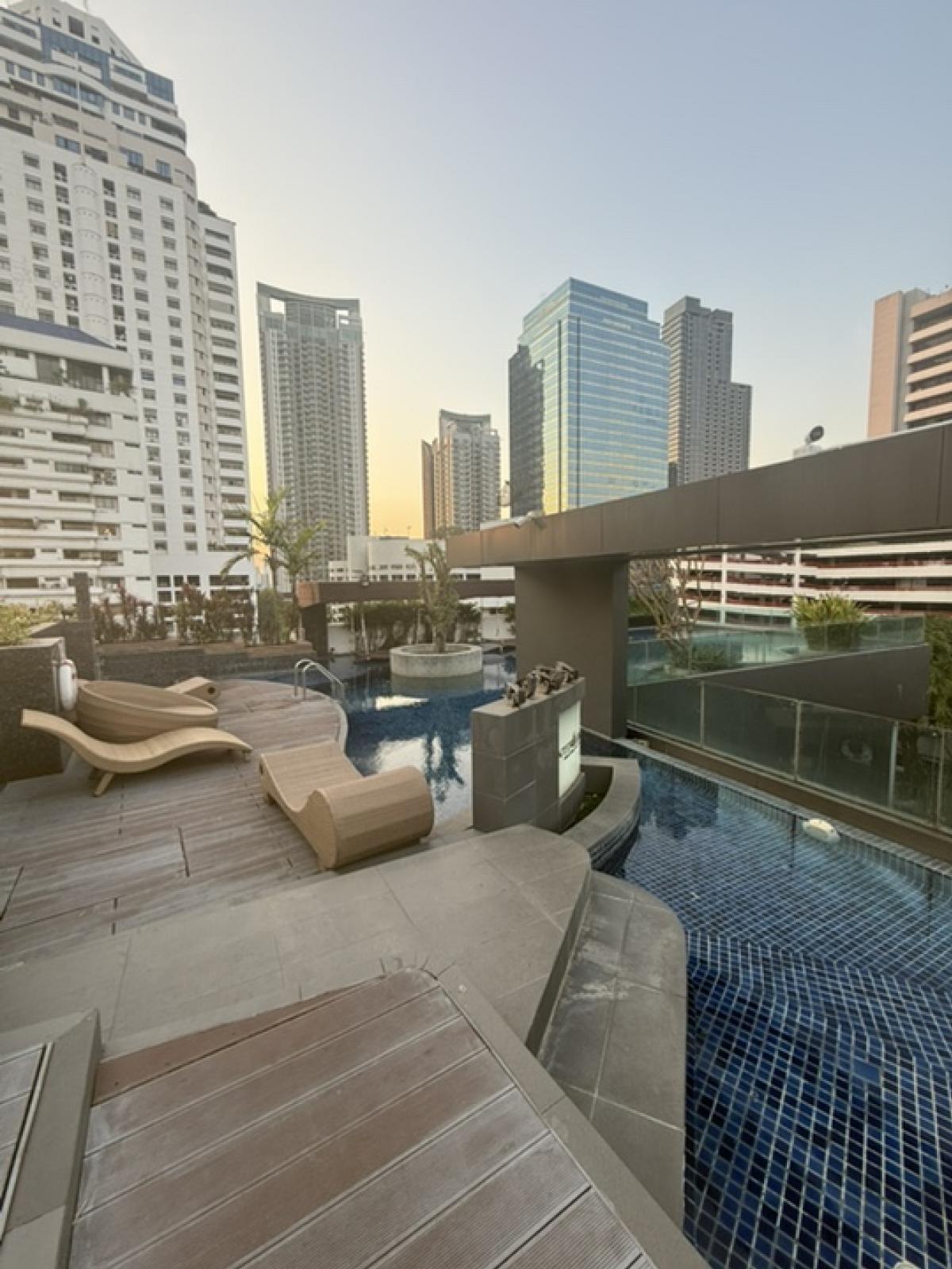 ขายคอนโดนานา : 🌟ขายคอนโดInterlux ซ.สุขุมวิท13  ต่ำกว่าราคาตลาด ติดสถานีเรือ BTS MRT