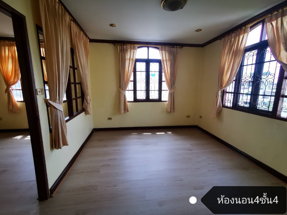 ขายบ้านปิ่นเกล้า จรัญสนิทวงศ์ : รหัสทรัพย์ Bh0743 บ้านธาริณี ปิ่นเกล้า ห้องขนาด 144 ตร.ม. แบบ 4 ห้องนอน 5 ห้องน้ำ ชั้น 4