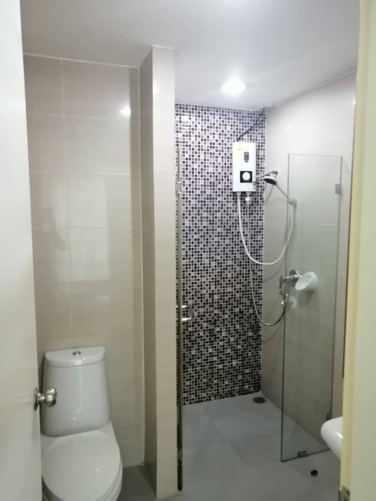 ขายคอนโดอ่อนนุช อุดมสุข : รหัสทรัพย์ Bh0747 เดอะ เซนส์ สุขุมวิท ห้องขนาด 43 ตร.ม. แบบ 1 ห้องนอน 1 ห้องน้ำ ชั้น 2