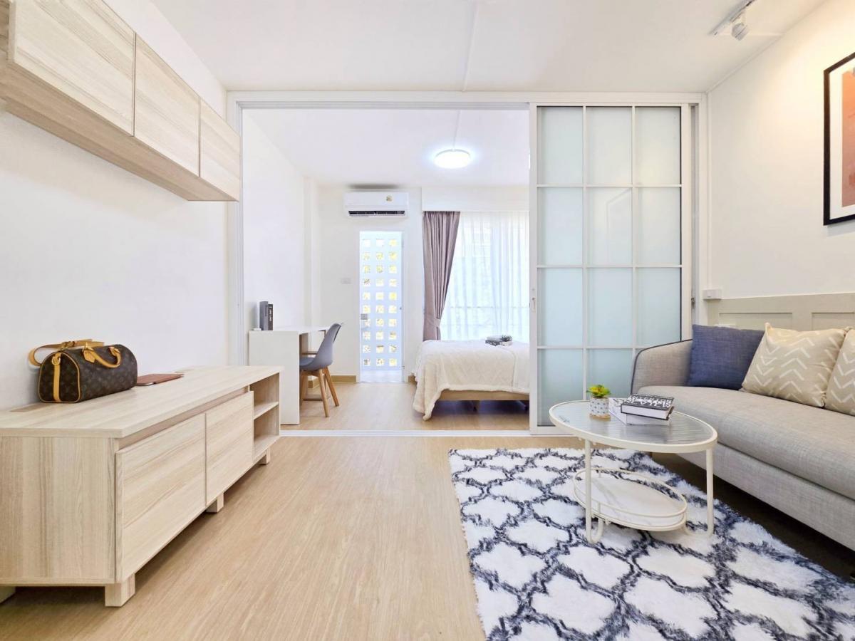 For SaleCondoRama9, Petchburi, RCA : Stop paying expensive rent and then come to pay for the condo comfortably. ✨️I-House Laguna Garden RCA (I-House Laguna Garden RCA) ✨️