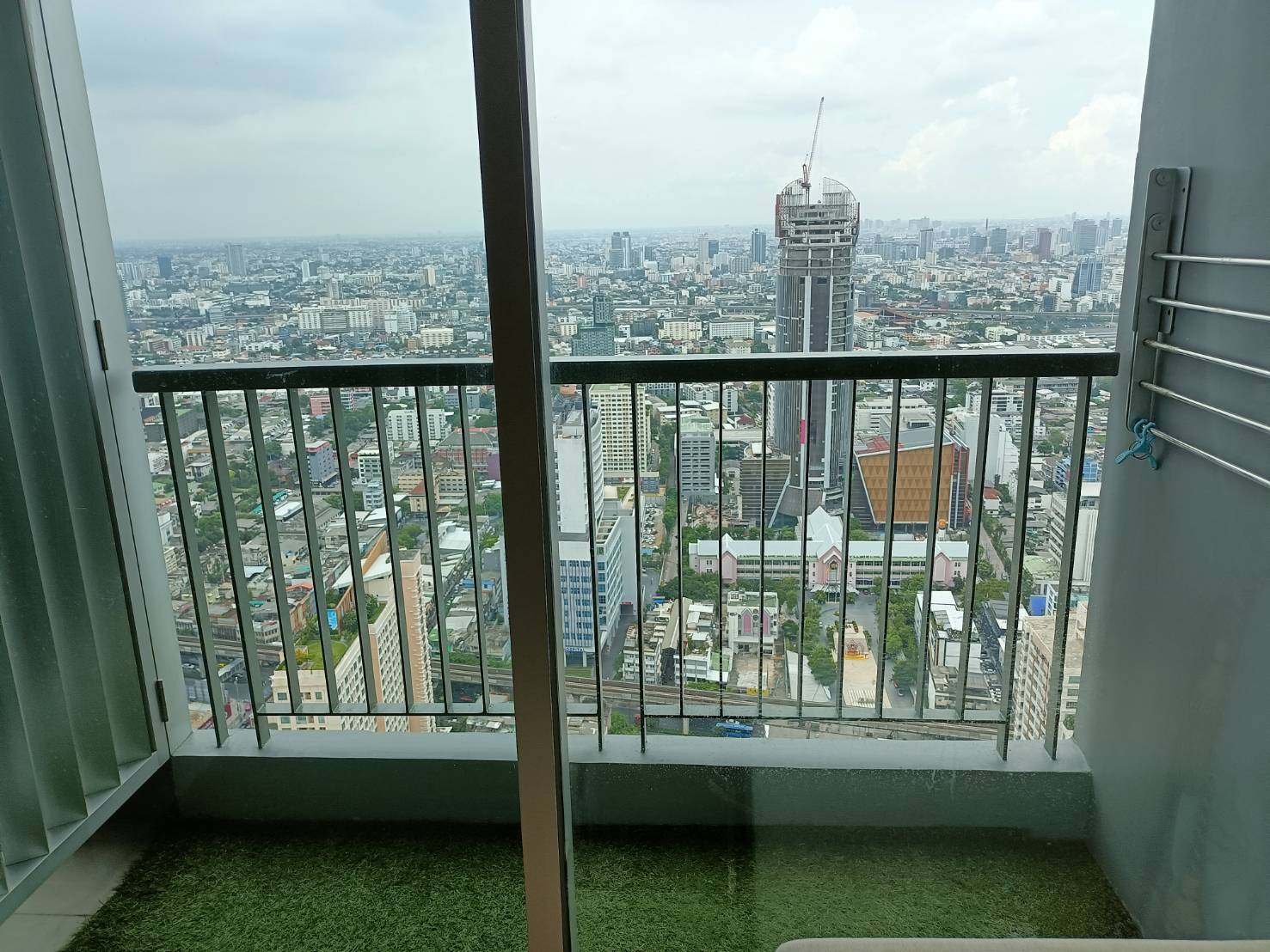 For RentCondoSapankwai,Jatujak : Rhythm Phahol - Ari, 1 bed, 17000 per month