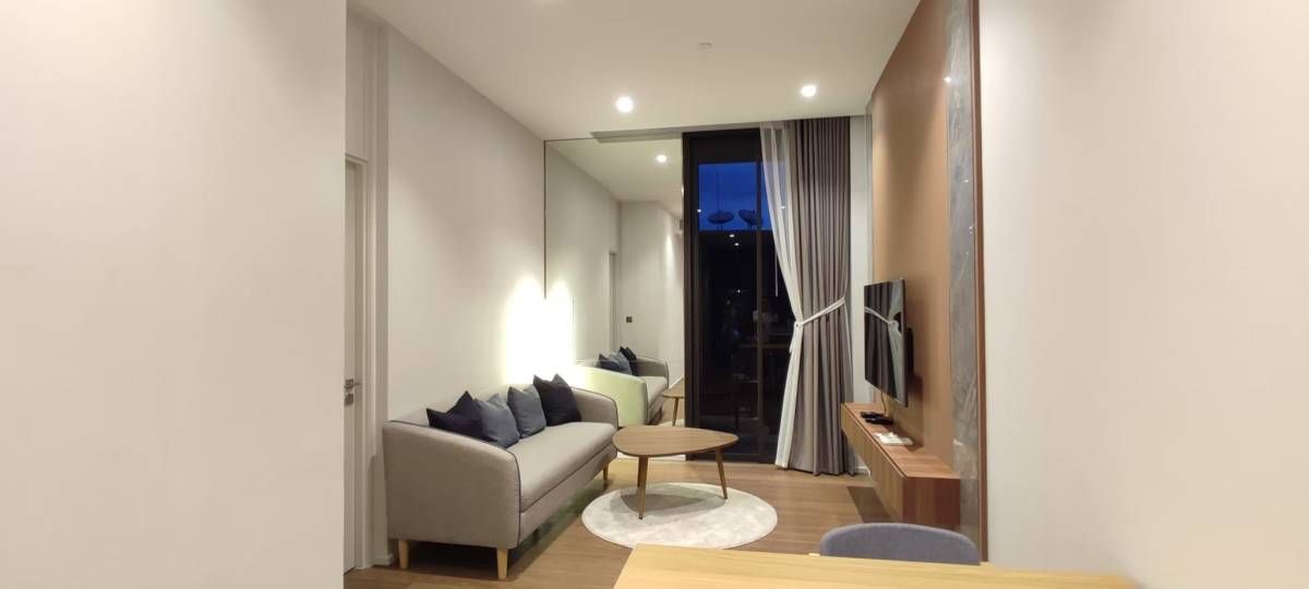 ให้เช่าคอนโดวิทยุ ชิดลม หลังสวน : Muniq Langsuan, 1 bed, 63000 per month