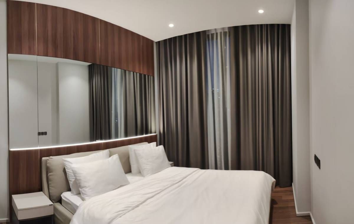 ให้เช่าคอนโดวิทยุ ชิดลม หลังสวน : Muniq Langsuan, 1 bed, 63000 per month