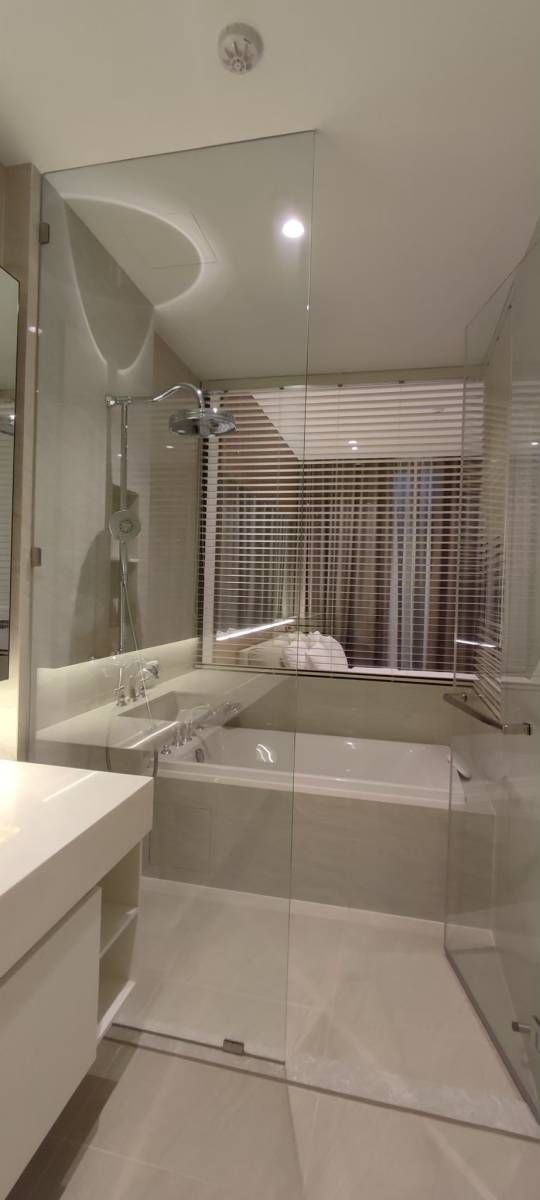 ให้เช่าคอนโดวิทยุ ชิดลม หลังสวน : Muniq Langsuan, 1 bed, 63000 per month